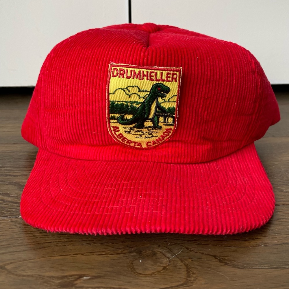 VINTAGE STYLE CORDUROY HAT